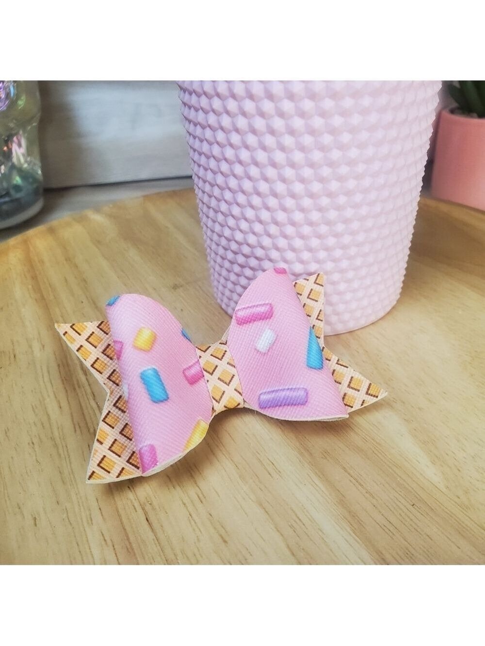 Small Waffle Candy Bow Straw Topper Tumbler Accessory